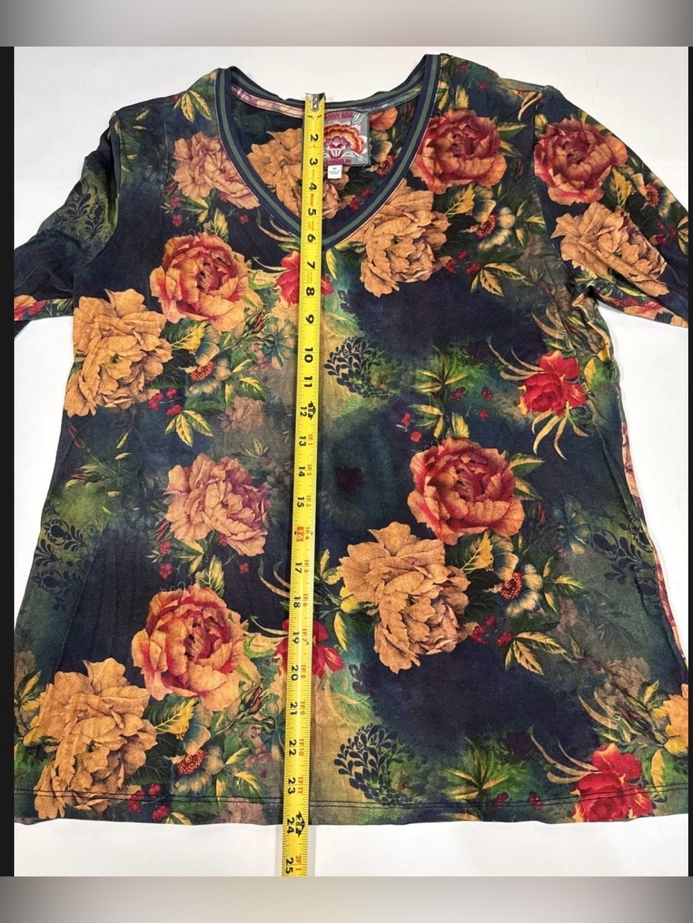 Johnny Was The Janie Favorite 3/4 Sleeve V-Neck Tee Top Catalina Floral Boho M - Picture 11 of 15